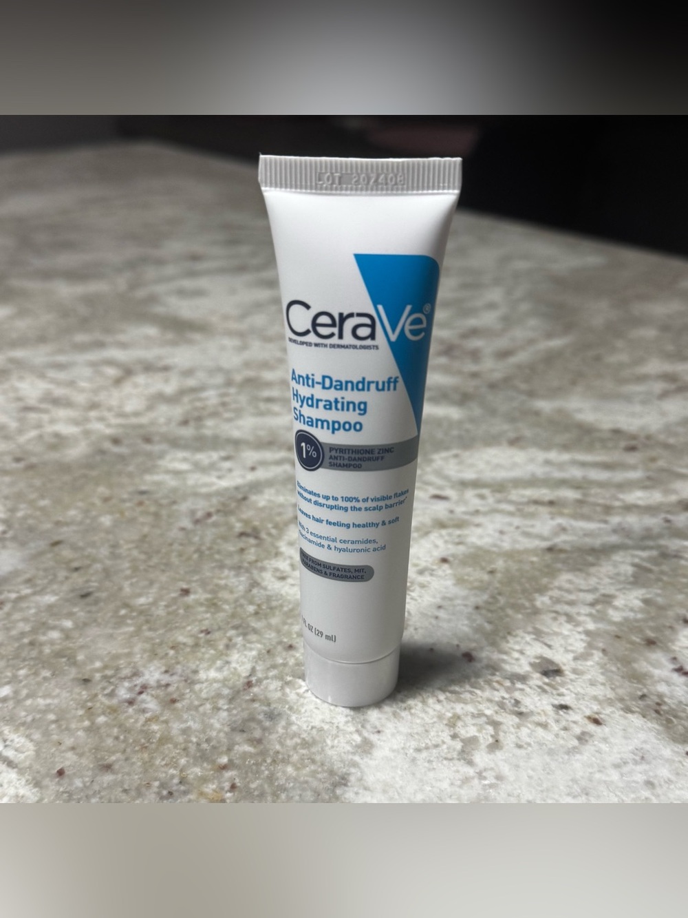 Mini CeraVe Anti-Dandruff Hydrating Shampoo